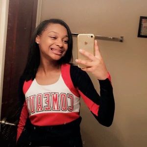 Meet your Posher, Jaylah